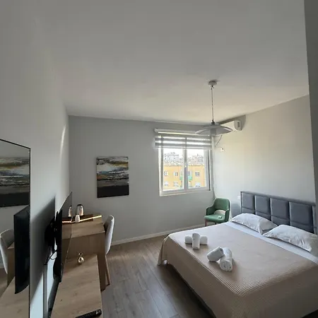 Casa de hóspedes Living Tirana