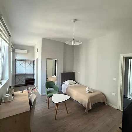 Living Casa de hóspedes Tirana